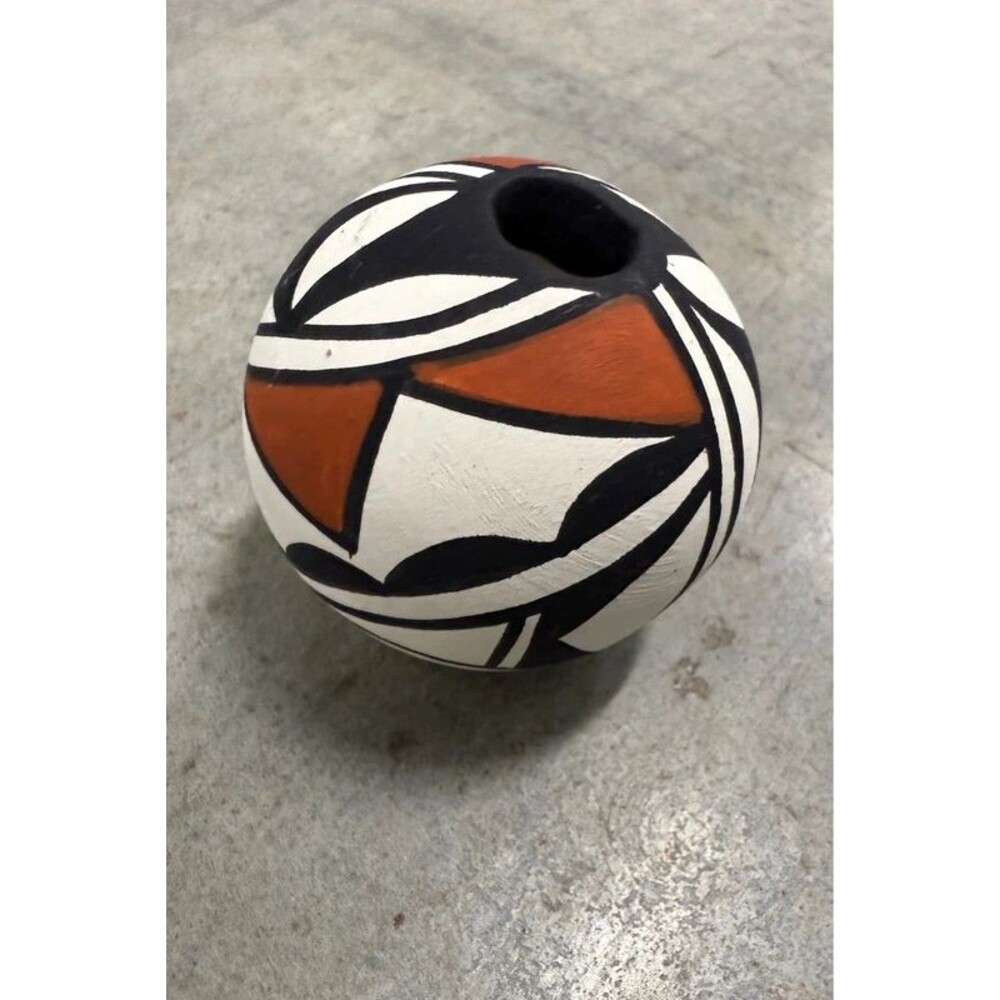 Vintage S. Zuni Native American Pottery Mini Vase Isleta Pueblo NM small tiny